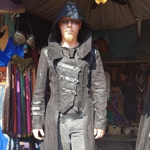 Meet your Posher, Robert